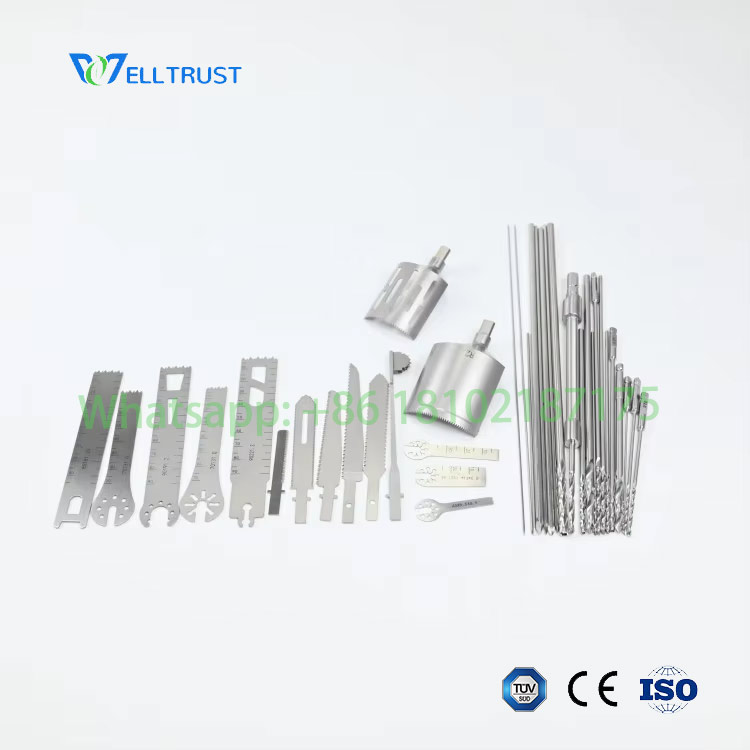 Different orthopedic surgical saw blade models with universal hub connections